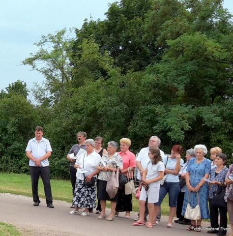 2017 Temetői harangláb és az áthelyezett keresztek megáldása