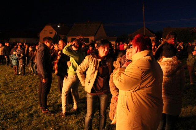 2017 Szent Iván éji tűzgyújtás, Májusfa állítás