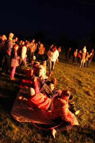 2017 Szent Iván éji tűzgyújtás, Májusfa állítás