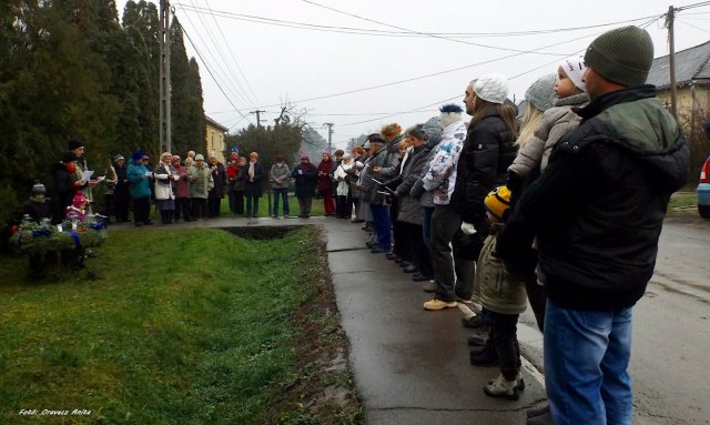 Adventi gyertyák meggyújtása 2015