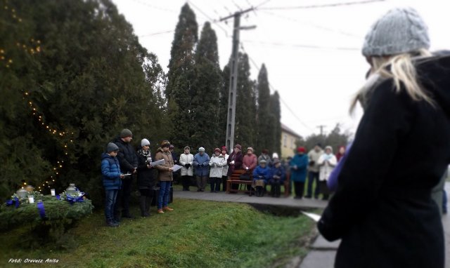 Adventi gyertyák meggyújtása 2015