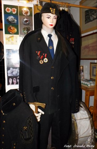 Ercsényi István Bányászati Emlék és Ásványgyűjtő Kiállítása 