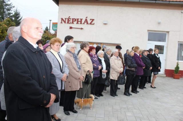 2016-1956-os megemlékezés, emlékmű átadása