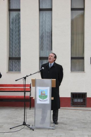 2016-1956-os megemlékezés, emlékmű átadása