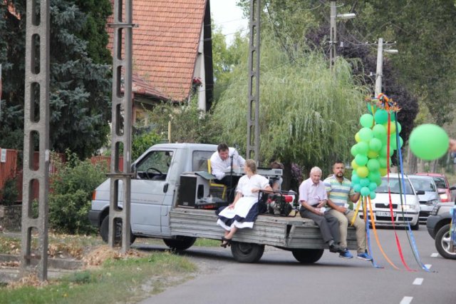 2016-szüreti felvonulás